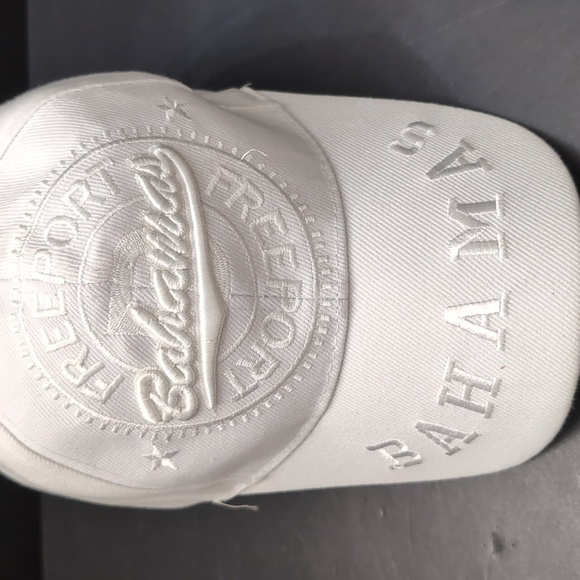 Dorset Tees,FreePort Bahamas White Embroidered Velcro Strap Hat. - Picture 3 of 10